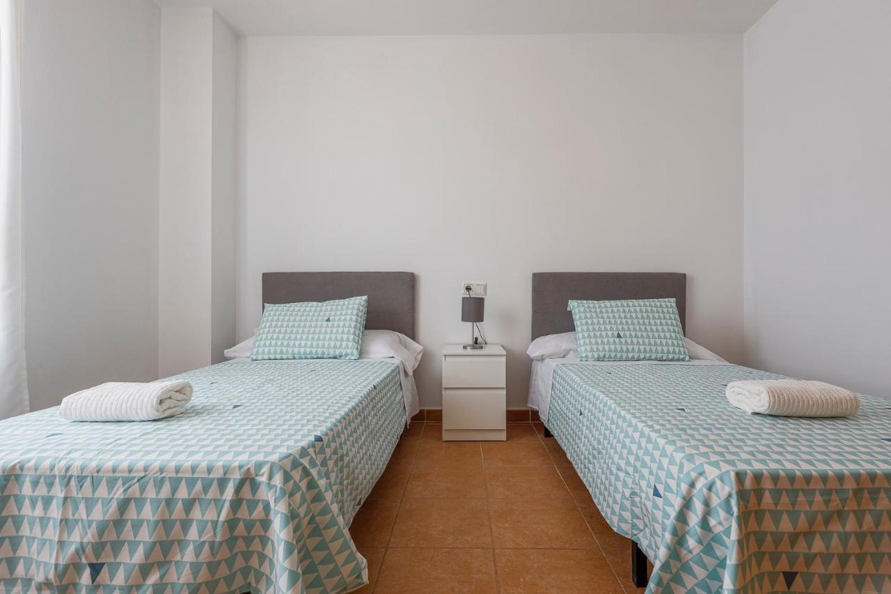 Algaba 3 D Planta Apartment La Algaba Luaran gambar