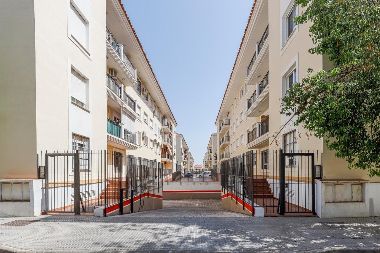 Algaba 3 D Planta Apartment La Algaba Luaran gambar